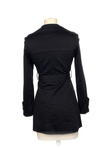 36 Beden Koton Trenchcoat %70 İndirimli.