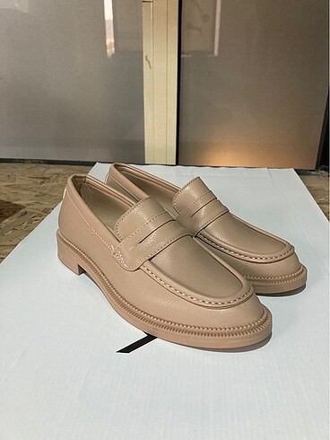 Zara Kadın Nude Loafer Oxford Ayakkabı