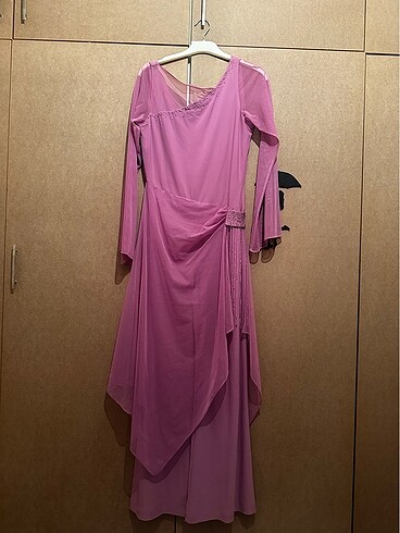 Pembe abiye