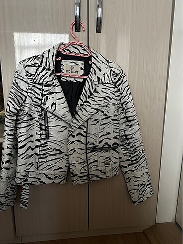 m Beden Zebra deri mont