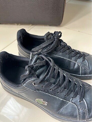 35 Beden siyah Renk Lacoste ayakkabı erkek çocuk