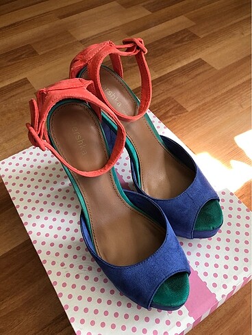 Bershka Bershka platform topuk sandalet