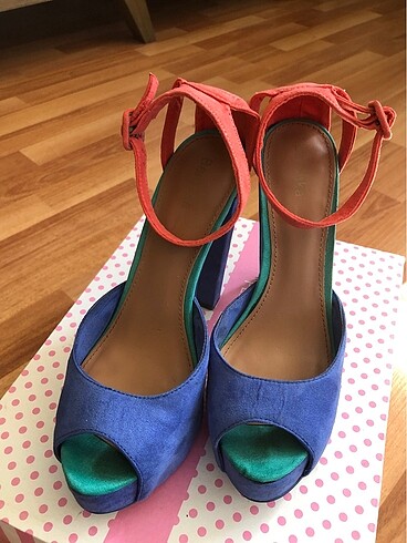 37 Beden Bershka platform topuk sandalet