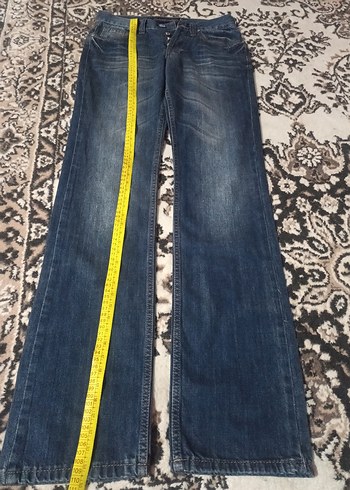 DSquared2 Dsoured Jeans