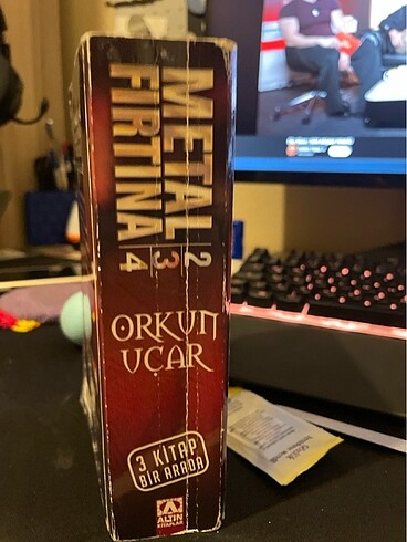  Beden Renk Köşeler hasarlı ama okunabilir durumda