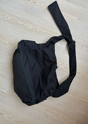 Uniqlo Omuz Çantası - Görsel 2