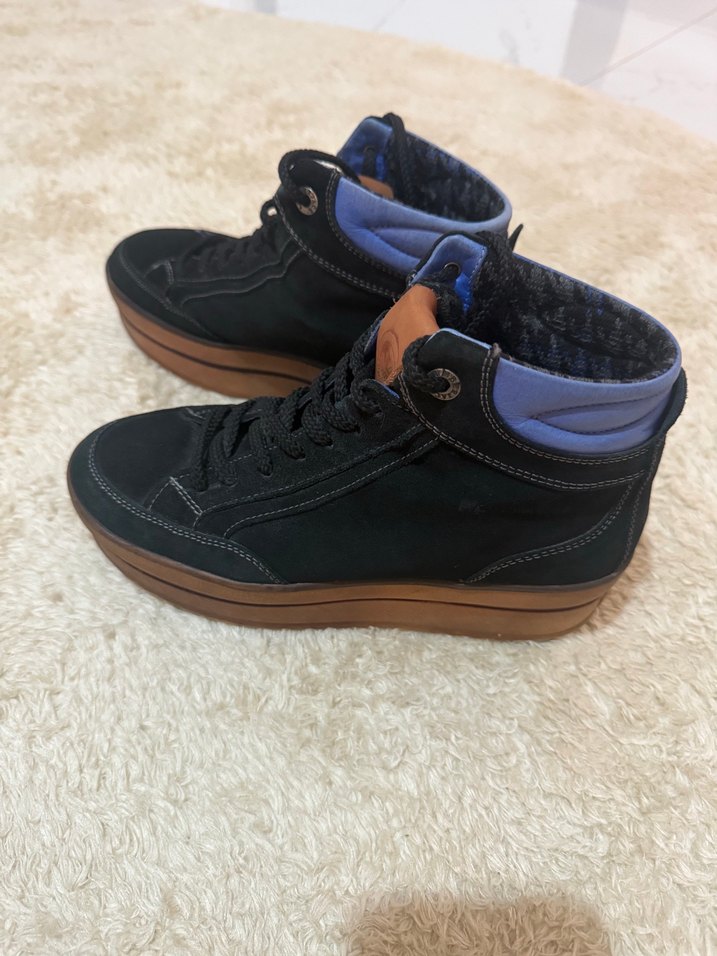 Kahverengi Kürklü Erkek Bot - Görsel 2