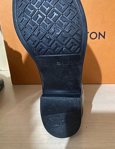 37 Beden Tommy Hilfiger Kadın Bot