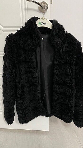 PELUŞ MONT