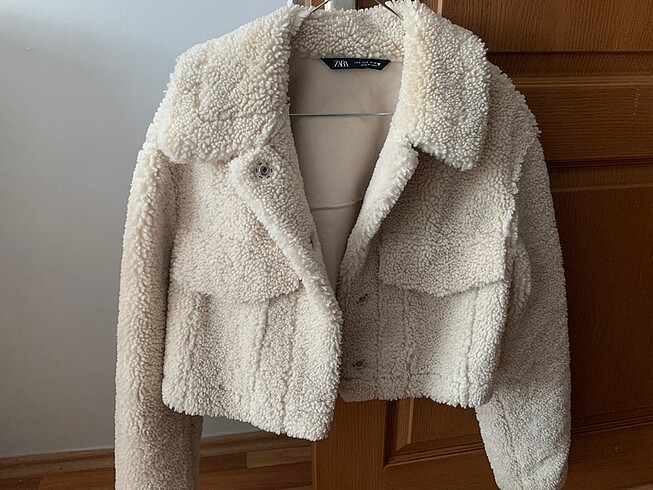 Zara crop peluş ceket