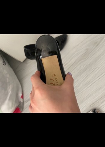 Siyah Rugan Stiletto Kadın Ayakkabı hiç giyilmedi - Görsel 3