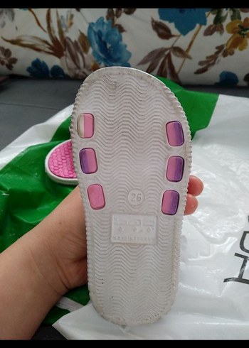 26 Beden Pembe Renkli Kız Çocuk Spor Terlik