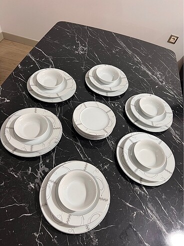 Yemek takımı