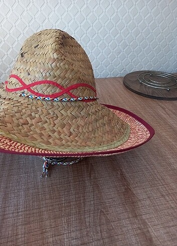 Diğer Meksika karnaval şapka