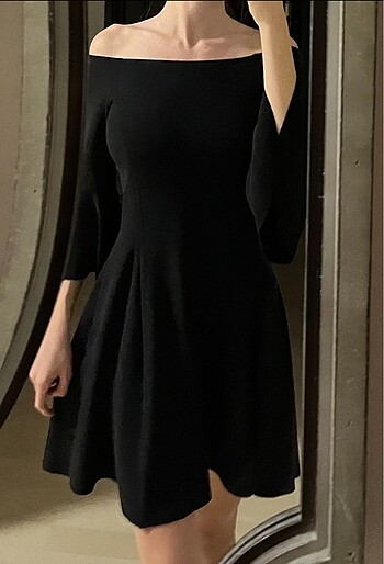 Stradivarius Siyah Kısa Elbise