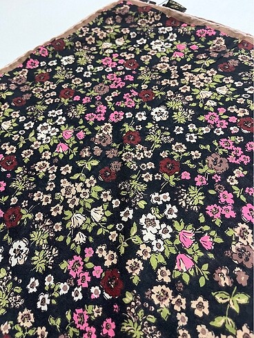 Çiçek Desen Pamuk Eşarp - Görsel 2