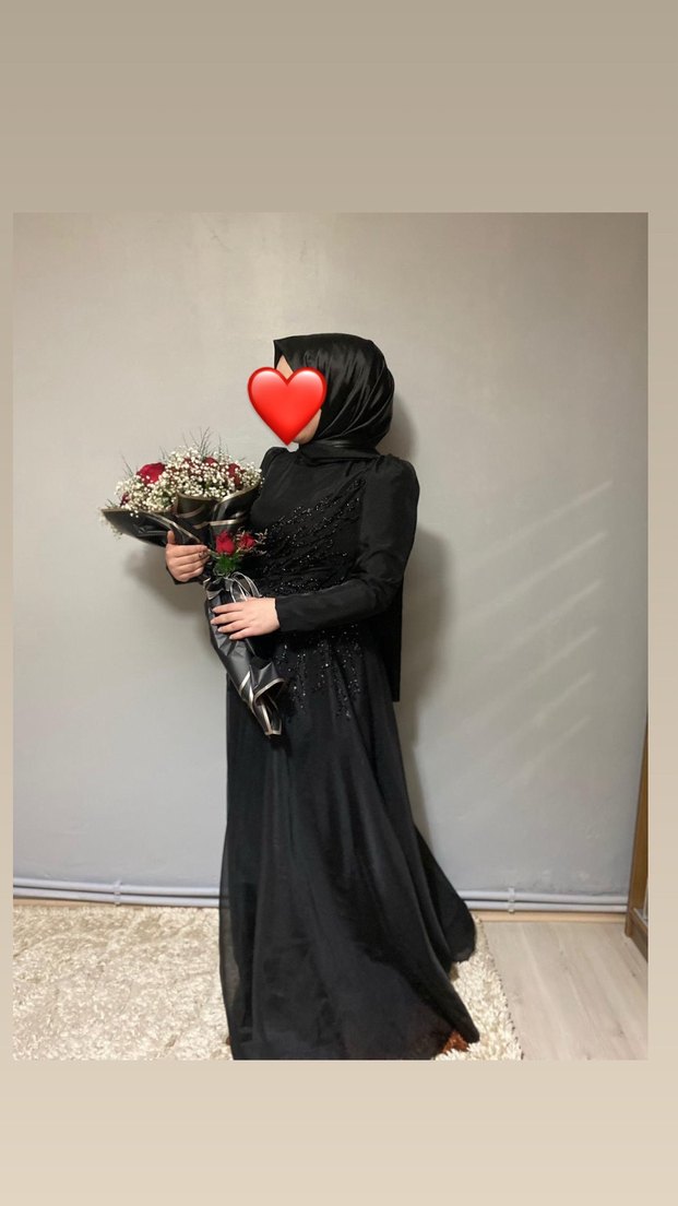 Uzun Siyah Elbise - Görsel 3