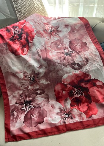 Çiçek desen şal - Görsel 2