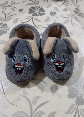 Gri Peluş Kız Çocuk Ev Terliği - Görsel 2