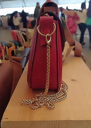 Kırmızı Zincir Detaylı Deri Kadın Çanta - Görsel 2