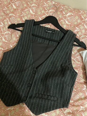 Stradivarius yelek