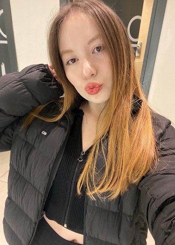 Siyah Fermuarlı Yüksek Yakalı Kadın Ceket - Görsel 3