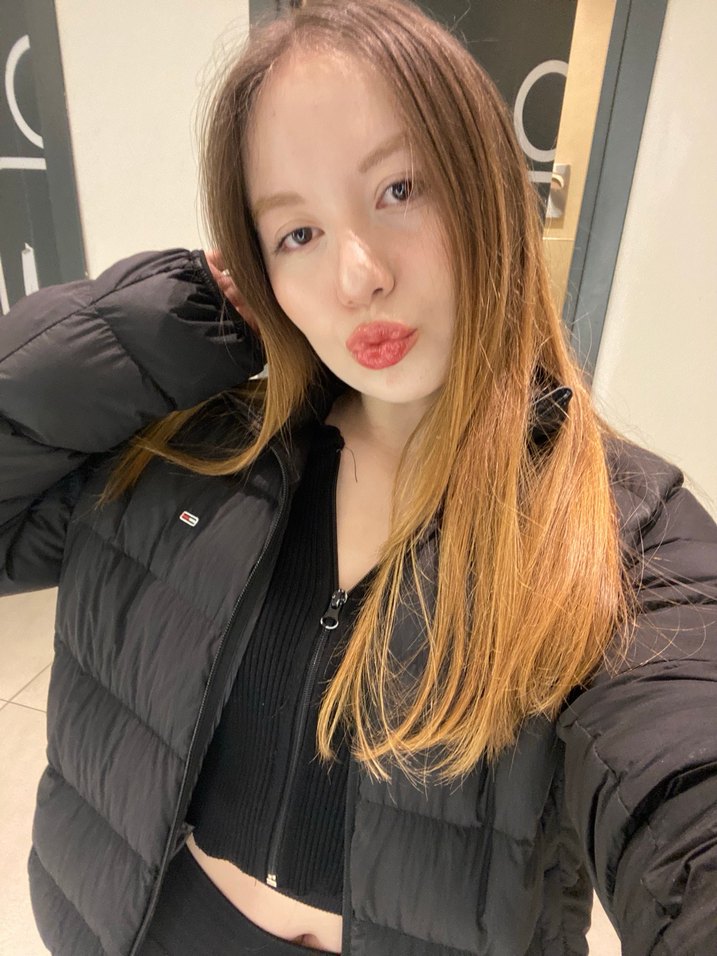 Siyah Fermuarlı Yüksek Yakalı Kadın Ceket - Görsel 3