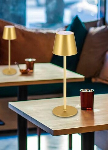 Cafe lambasi