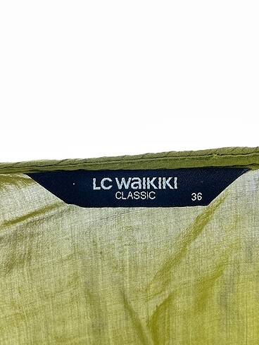 36 Beden çeşitli Renk LC Waikiki Bluz %70 İndirimli.