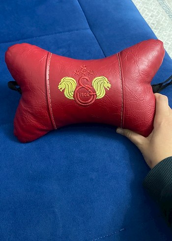 Galatasaraylı Boyun Yastığı - Görsel 2