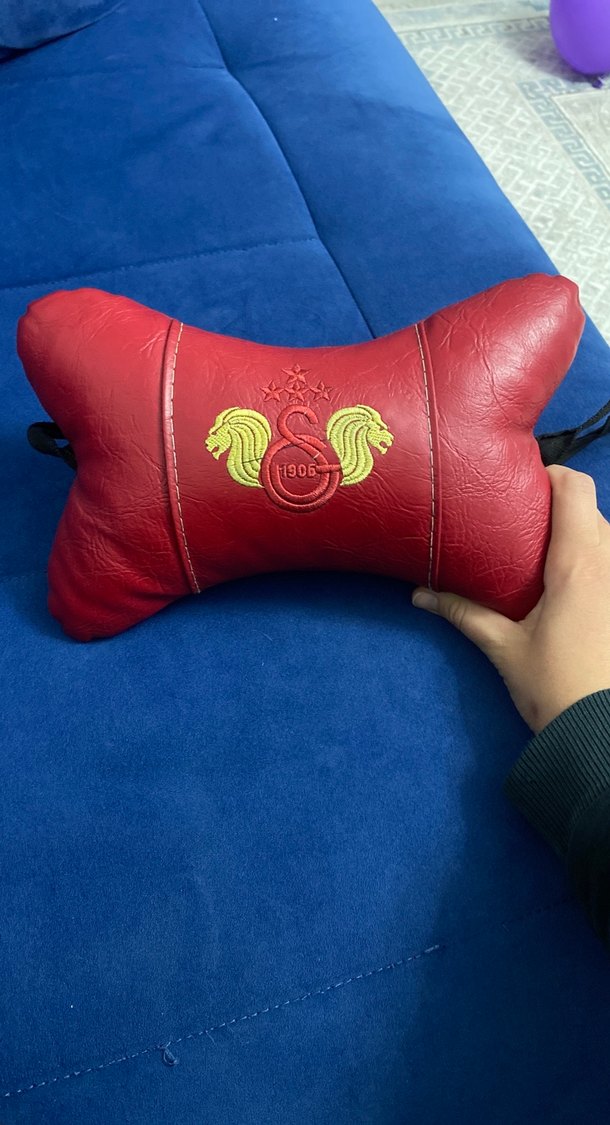 Galatasaraylı Boyun Yastığı - Görsel 2