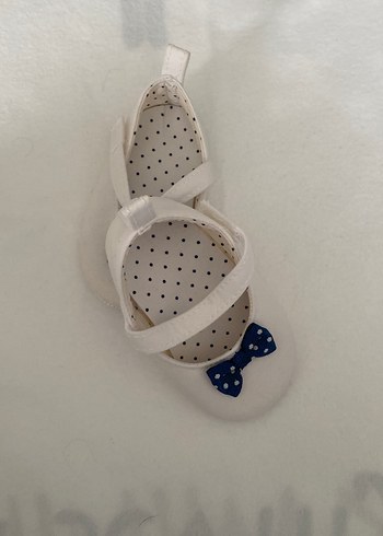 Puantiye Desenli Beyaz Kız Bebek İlk Adım Ayakkabısı - Görsel 2