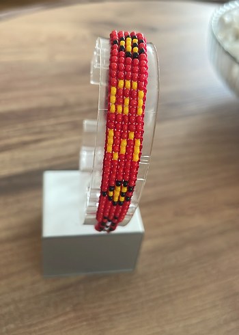 Kırmızı Yılan Desenli Boncuklu Bileklik - Görsel 4