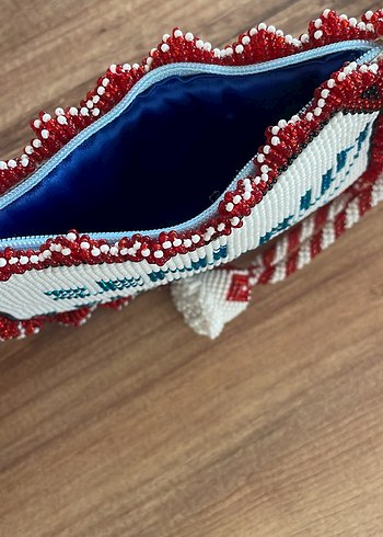 Boncuk İşlemeli Renkli Kelebekli Çanta - Görsel 4