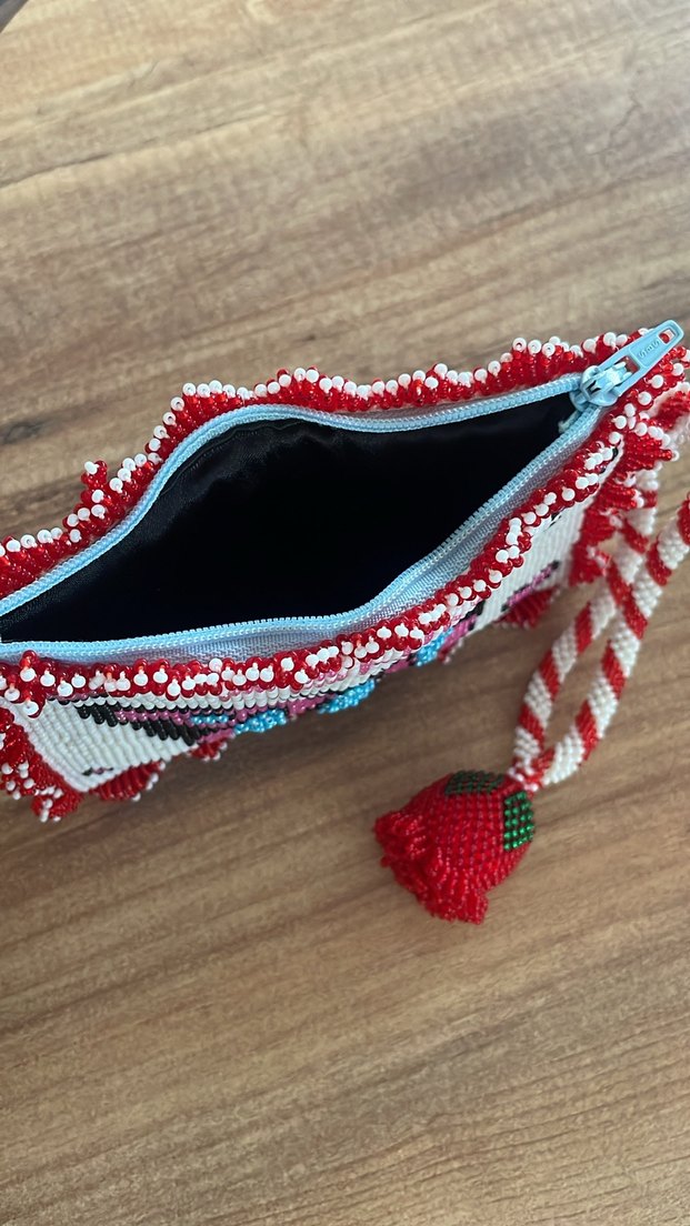 Boncuk İşlemeli Renkli Kelebekli Çanta - Görsel 2