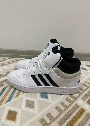 Adidas ürünü