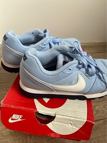 Nike spor ayakkabı