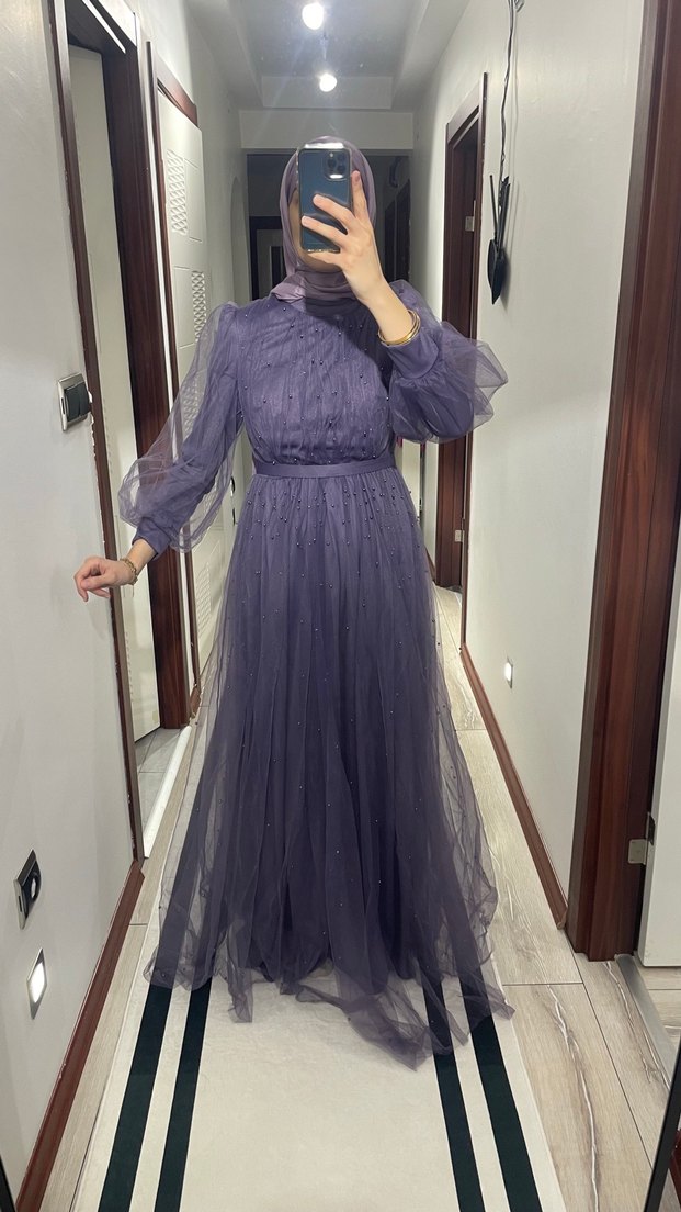 Lila rengi taşlı elbise - Görsel 3