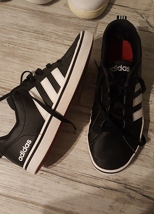 Adidas Erkek Spor Ayakkabı