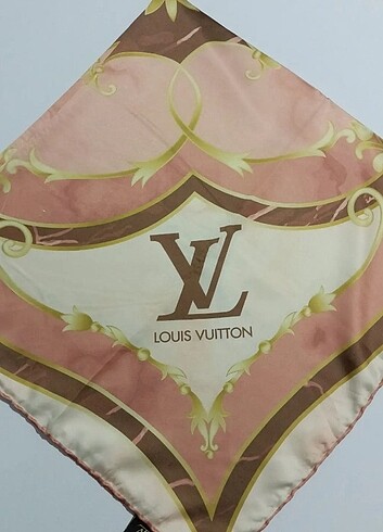 Louis Vuitton Eşarp 