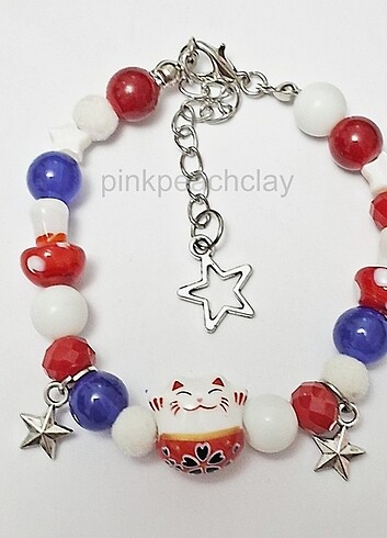 Maneki neko bileklik ?