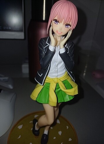 Beden Ichika Nakano figür