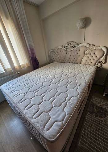 Bambi yatak, baza, başlık