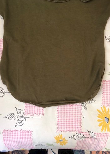 Kısa Kollu Haki Tişörtü - Görsel 2