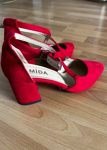 Kırmızı Süet çapraz Topuklu Kadın Ayakkabı - Görsel 4