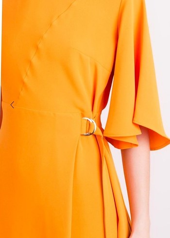 Asimetrik turuncu elbise çok şık - Görsel 2