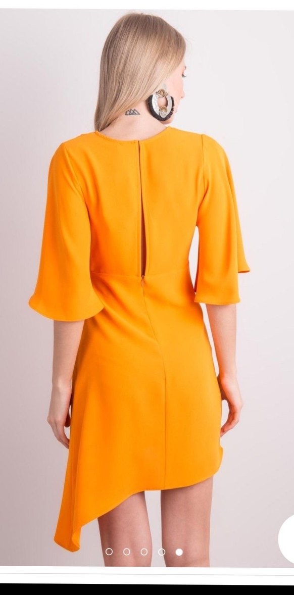 Asimetrik turuncu elbise çok şık - Görsel 3