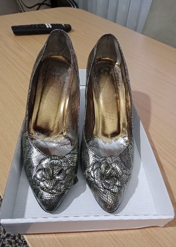 Gerçek deri  kadın topuklu ayakkabı - Görsel 2