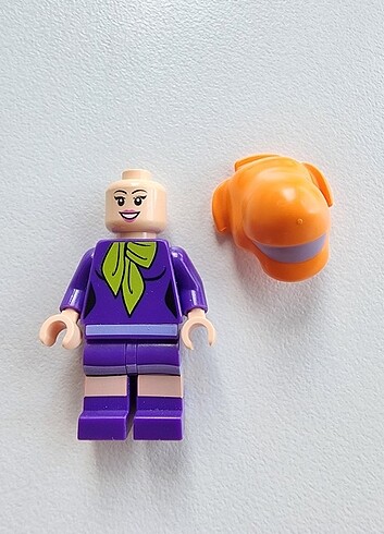 Lego Scooby Doo Daphne scd004