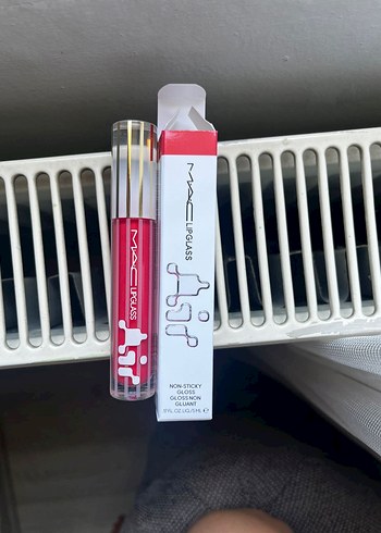 MAC Lipglass